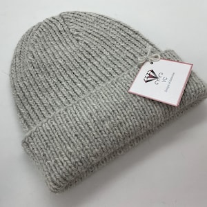 Handmade Alpaca Cashmere Men's Beanie: Hampshire England image 1