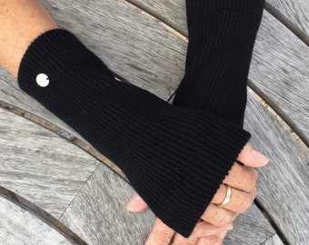 Cashmere wrist warmers / sleeve by Willow Luxury (one size)