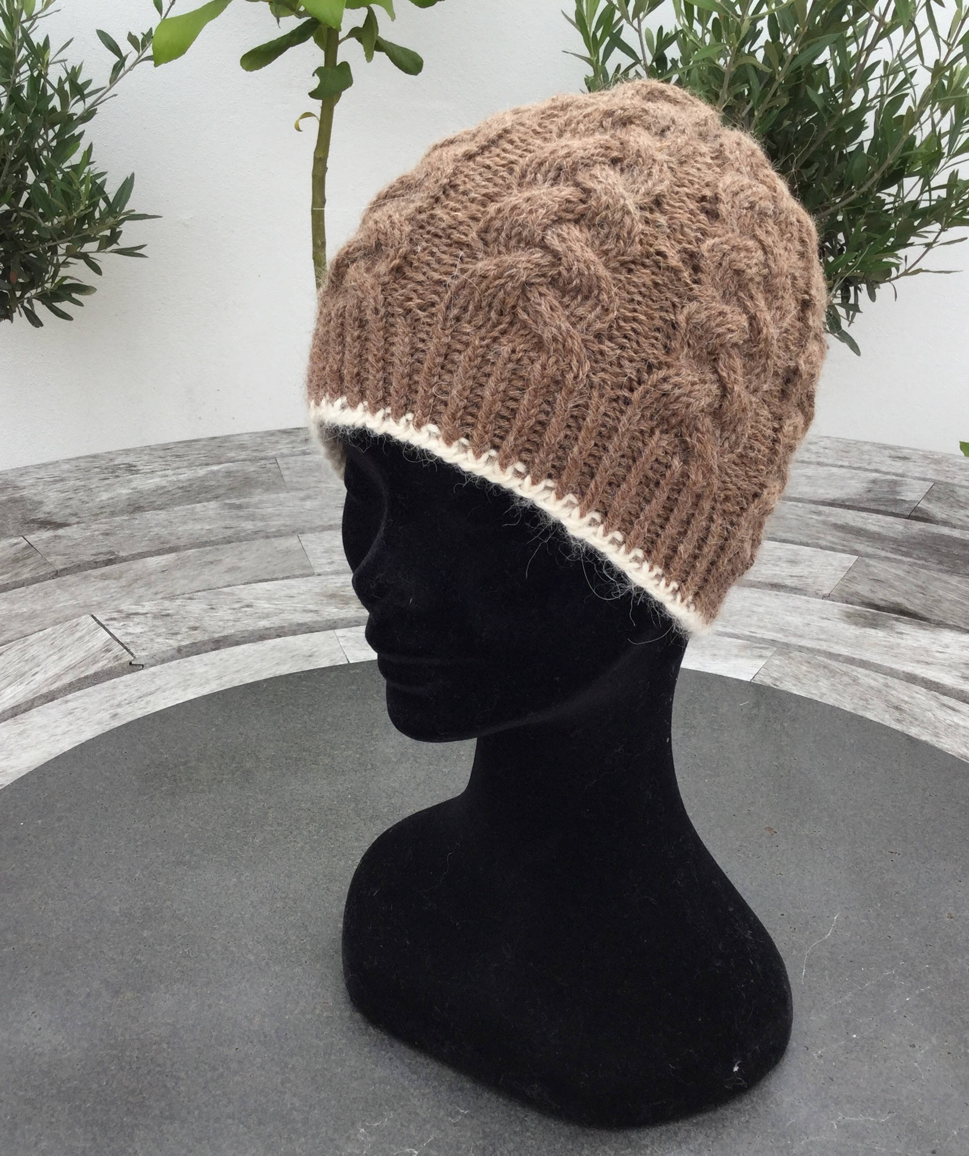 Ladies alpaca hat, alpaca beanie, brown 