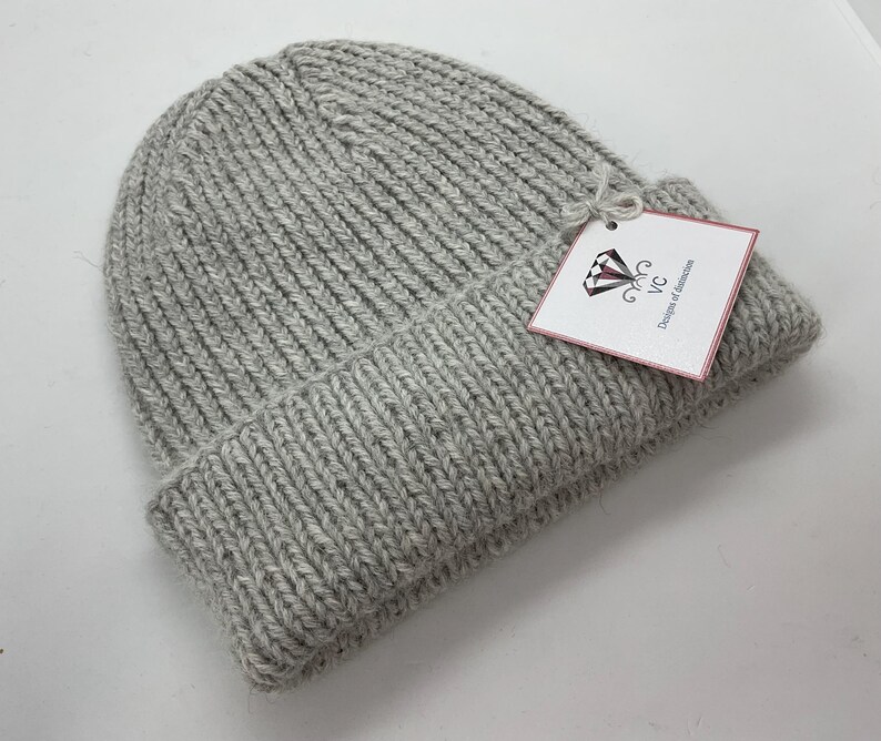 Handmade Alpaca Cashmere Men's Beanie: Hampshire England image 4