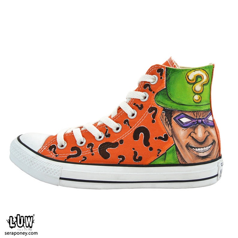 Converse Chuck Taylor All Star Hi DC Comics Batman Sneaker Converse Chuck Taylor All Star Hi DC Comics Batman Sneaker