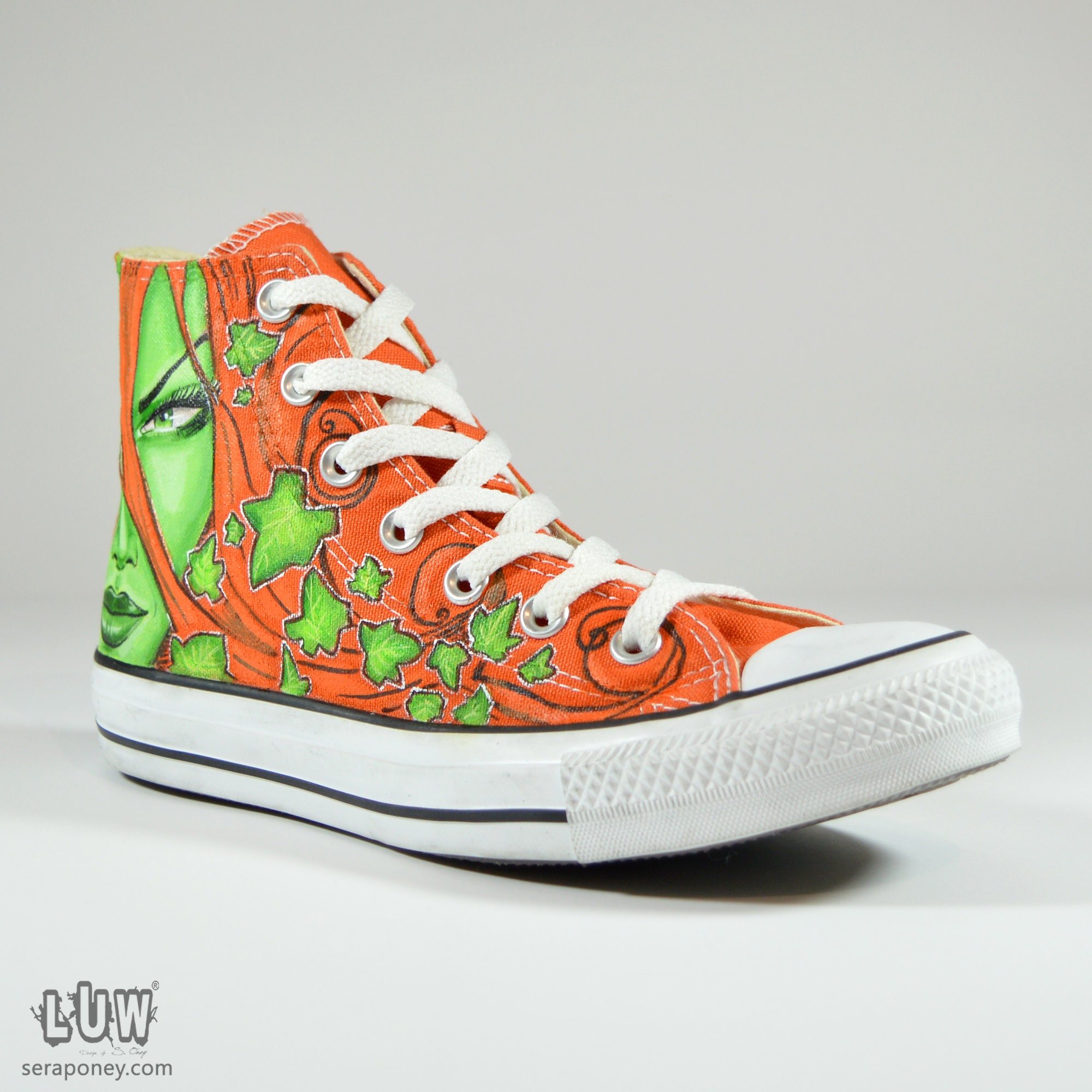 IVY Hi top custom Paint Converse poison Ivy Shoes Comics Painted Shoe Etsy Canada
