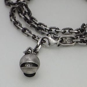 anti-leende bollkedja_B1 (s_m-B.05) / unsmiling trippel wrap armband halsband hänge sterlingsilversmycken