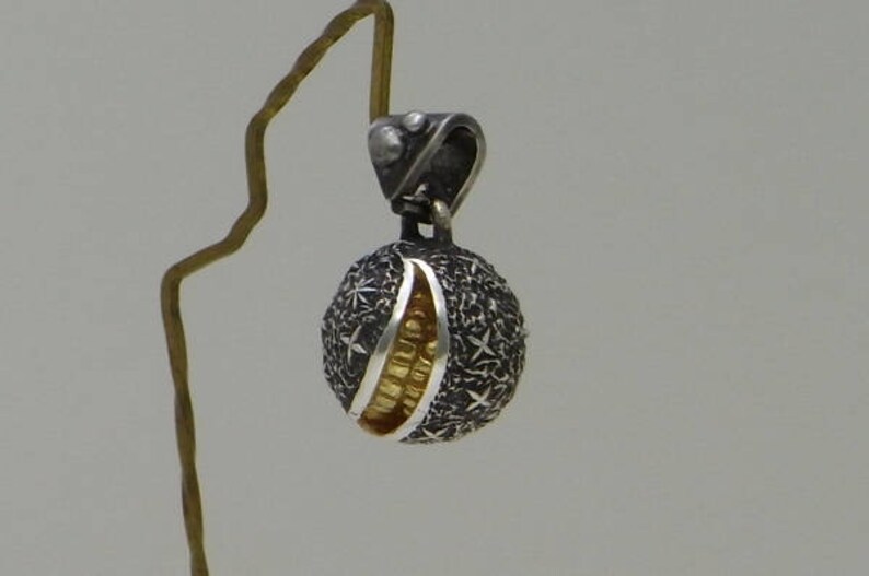 crescent moon smile jewelry necklace pendant sterling silver ball crescent moon smile s/_m-P.81