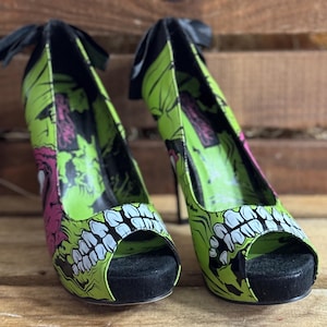 Vintage Y2K Iron Fist Zombie Stomper Heels - Etsy
