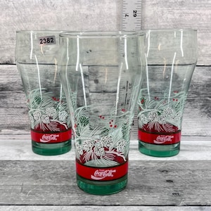 Coca Cola Set of 3 Libbey Green Glass Christmas Glasses Pine Cones 2382