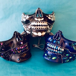 Chained Mask Rhinestone Skull Mask - 63331-AB-05839