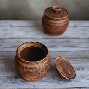 Clay pot with lid,Stoneware cookware,Ceramic pot for soup,Sugar bowl,Pottery bowl,Honey pot,Rustic baking dish,Small ceramic casserole image 4