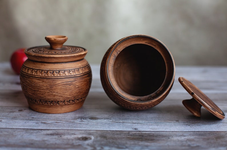 Clay pot with lid,Stoneware cookware,Ceramic pot for soup,Sugar bowl,Pottery bowl,Honey pot,Rustic baking dish,Small ceramic casserole image 2