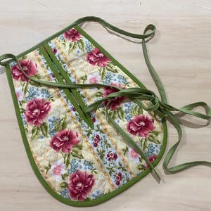18th Century Style Detached Pocket