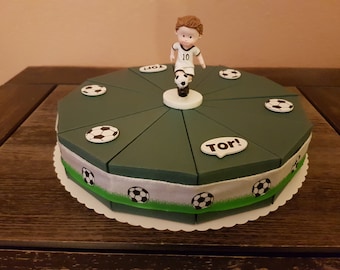 Fußball - Geschenk zum 18 Geburtstag - Geschenk Geburtstag - Grün Weiß Schwarz - Fußballfigur - Papiertorte - Tor