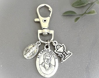 Blessed Carlo Acutis Clip Key Chain / Saint Carlo Acutis Clip On ITALY Miraculous Medal  / Clip on Luggage Purse Keychain Travel Protection
