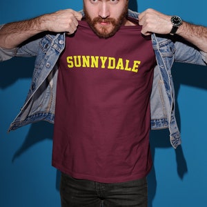 Sunnydale Marrom Adulto Masculino Feminino Unissex Gola Redonda Camiseta Vampiro