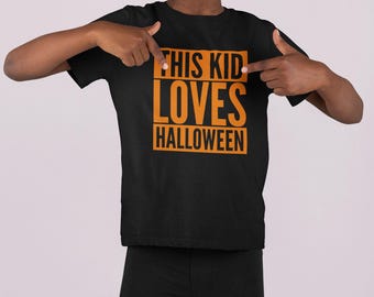 This Kid Loves Halloween T Shirt Kids Trick or Treat Costume Fancy Dress