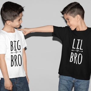 Big Bro Lil Bro Kids T-Shirt Sibling Gift New Baby Child Sibling Matching Best Twins Brother Little Brother Gift Big Brother Announcement