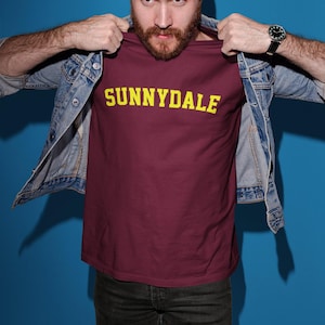 Sunnydale Maroon Adult Mens Ladies Unisex Crew Neck T-Shirt Vampire