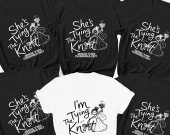 Personalisierte Shirts für den Junggesellinnenabschied „Tiing the Knot“, passende Oberteile für Braut und Junggesellin beim Brautparty