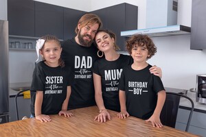 T-shirts Familiaux Personnalisés - Set 3, 4, 5 Ou 6 Pièces - Pour Vacances, Anniversaire, Photos - Cadeau Original Famille