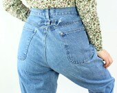 Vintage 90s Y2K buckle back jeans, light wash denim, straight leg, high waisted, high rise, real comfort, 30s inspired back cinch,