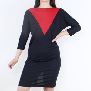 Vintage 80s geometric dress, avant garde, red & black, above knee length, mini, midi, button up back, pockets, triangle, statement, gothic