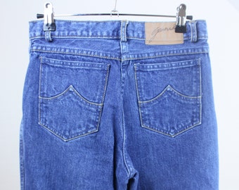 Vintage 90s 27W Generra jeans, high waisted, high rise, straight leg, mom jean, medium wash blue denim, slim fit, junior's, pocket detail