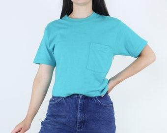 Vintage 80's teal pocket tee, Fruit of the Loom, top, shirt, single stitch, short sleeve, comfy, casual, color block, dopamine dressing