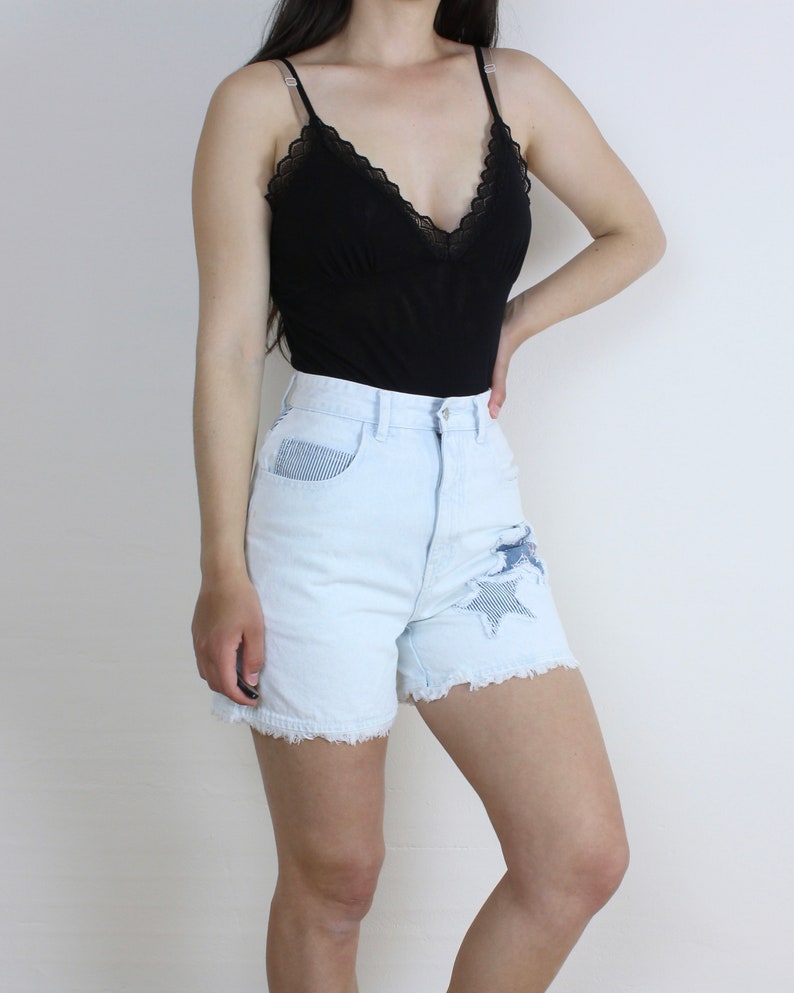 Vintage 90s 25W stars and stripes jean shorts, light wash denim, high rise, hot shorts, mom jean, perfect summer shorts, faux cut off, image 5