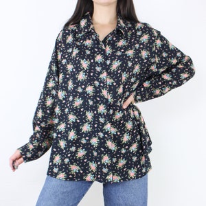Vintage 90&#39;s dark floral blouse, moody, black w/ green blue pink flowers, button up, button cuffs, collared, grunge, minimalist, plus size
