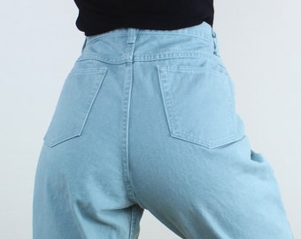 Vintage 90s seafoam green Wrangler jeans, high rise, high waisted, tapered leg, mom jean, pastel, pants, Wrangler for women