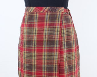 Vintage 90s 29-31W plaid wrap skirt, midi, side buckle closure, straight style, fall, autumn, grunge, academia, casual