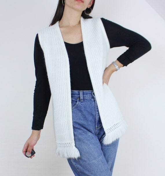 Vintage 60s Toluca Knits fringe vest, white, open… - image 7