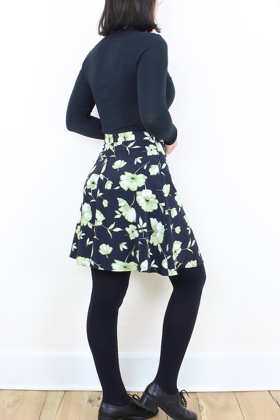 Vintage 90's 26W floral skater mini skirt, black … - image 7