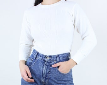 Vintage 90's Handtex off-white thermal top, waffle knit, long john top, crew neck, layering, minimalist, outdoor, comfy casual, under shirt