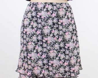 Vintage 90's/Y2K 26-32W ditsy floral mini skirt, I.N. Studio San Francisco, lined, black w/ pink flowers, layered ruffle hem, whimsigoth