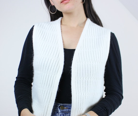 Vintage 60s Toluca Knits fringe vest, white, open… - image 4