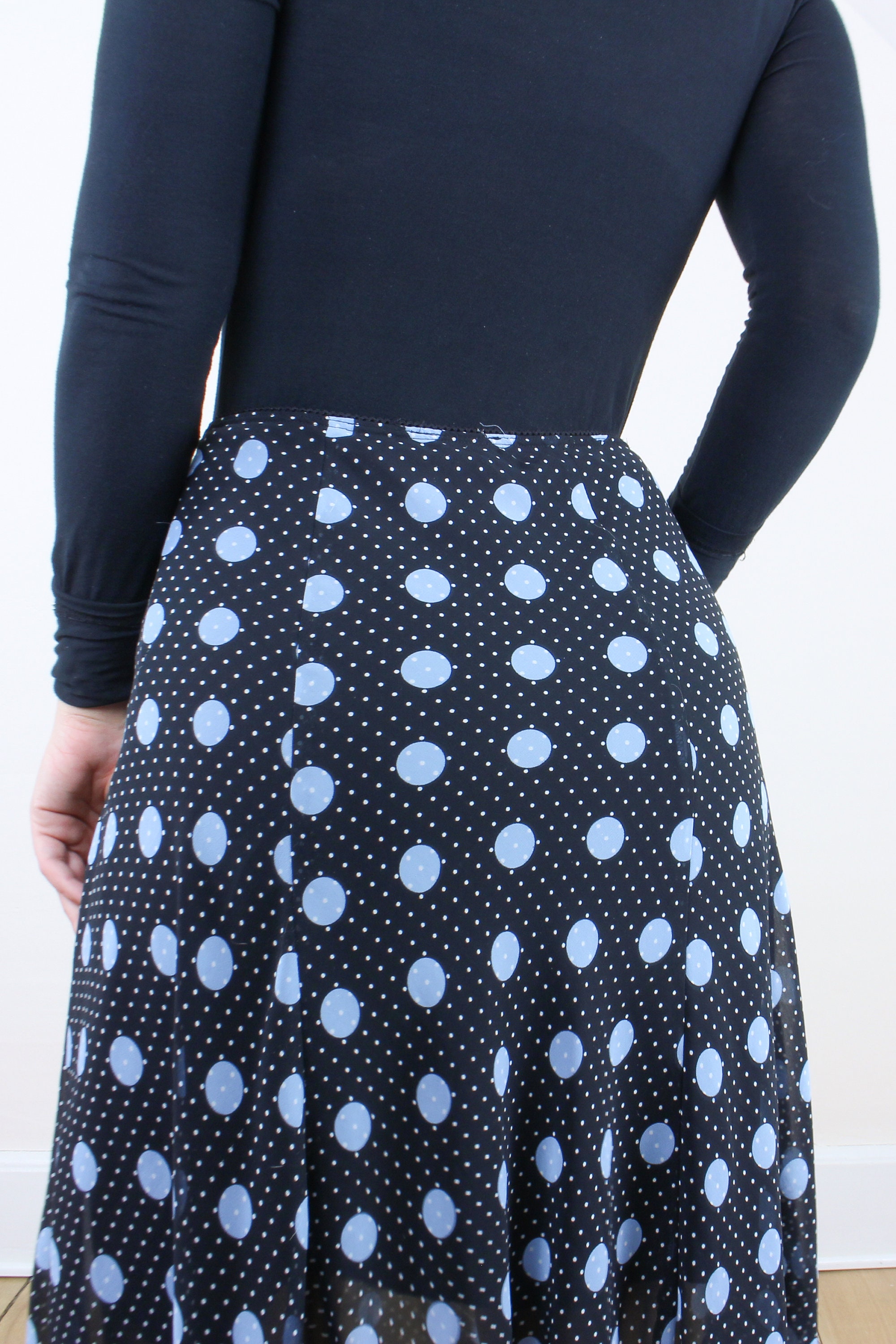 スカート theory polkadot silk skirt detail_01_eda227b9-4263-49df-