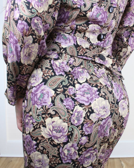 Vintage 80s does 40s floral dress, purple & cream… - image 8