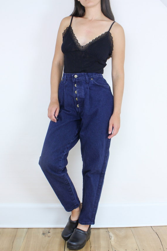 Vintage 90s 32W Chic jeans, exposed button fly, d… - image 3