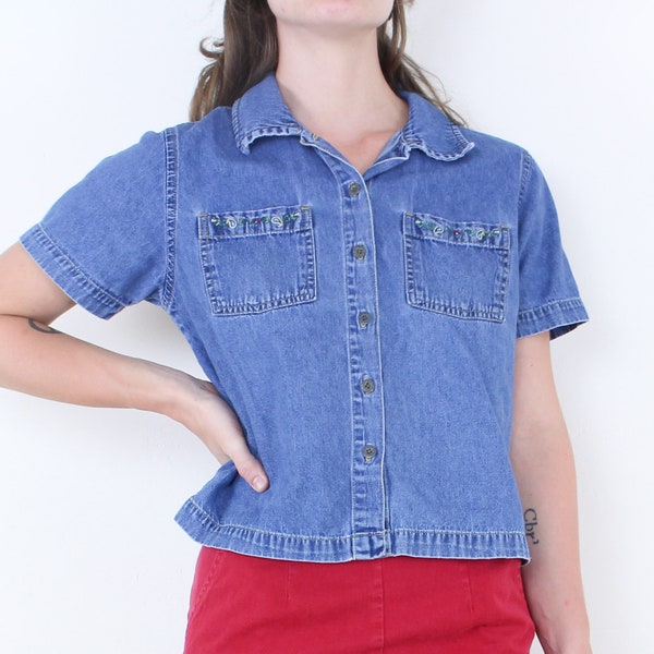 Vintage 90s cropped denim top, floral embroidered chest pockets, Erika & Co, blouse, shirt, collared, boxy, cotton fall, autumn, grunge