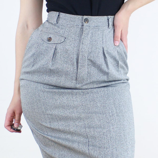 Pleated Pencil Skirt with Print in Black