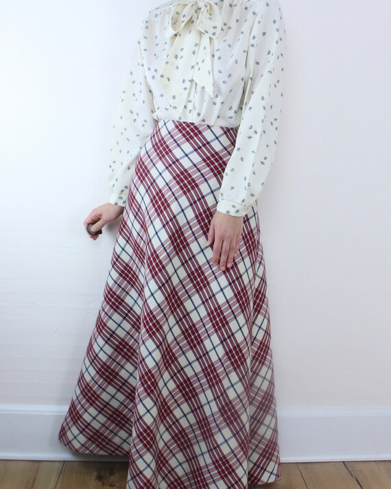 Plaid maxi top skirt up