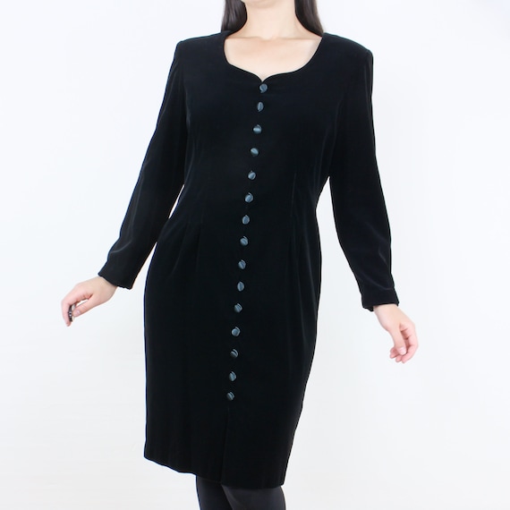 green emerald velvet dress Vivienne Velvet Midi Dress-Green Fir