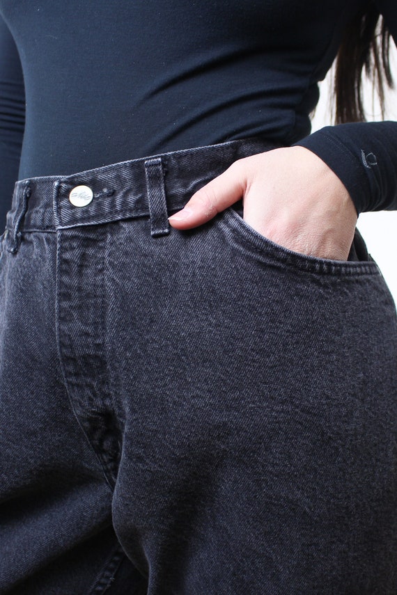 Vintage 90's 32W black wash Chic jeans, 5-pocket … - image 5