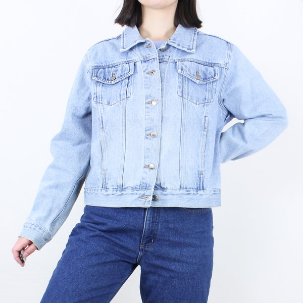 Vintage 90's classic light wash jean jacket, Arizona Jeans Co., denim trucker jacket, button up, collar, pockets, side waist buttons, cotton