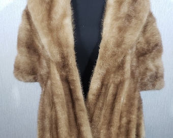 Vintage Mink Fur Cape: Brown Women&#39;s Stole with Pockets