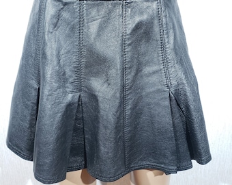 Ameri（アメリ）の「DEEP SLIT SYNTHETIC LEATHER SKIRT