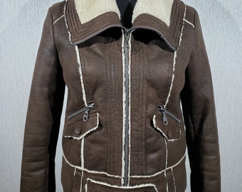 Brown Faux Fur Women's Jacket: Zippered Stylish Coat
