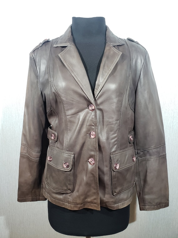 ブラウンレザーブレザー ポケット付き ブラウンレザーブレザー ポケット付き 大人の魅力あふれるバイク用