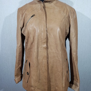 Blouson femme marron en cuir véritable : poches zippées, doublure en coton