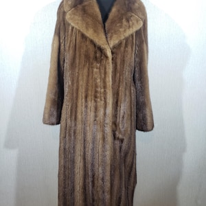 Vintage Brown Mink Fur Coat - Raglan Sleeve Design